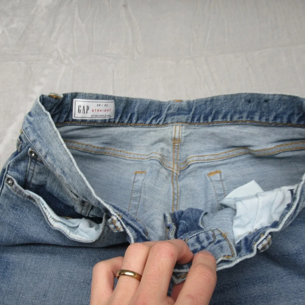 GAP‎ Jeans Mens 32x31 Medium Wash Denim Whisker Fade Relax Boot Wide Leg